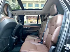 2021 Volvo XC90 B5 Luxury 7-seat, чёрный — фото 23