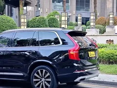 2021 Volvo XC90 B5 Luxury 7-seat, чёрный — фото 34