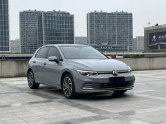 2021 Volkswagen Golf 280TSI DSG Pro — фото 3
