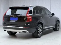 2021 Volvo XC90 B6 Sport 7-seat, чёрный — фото 9
