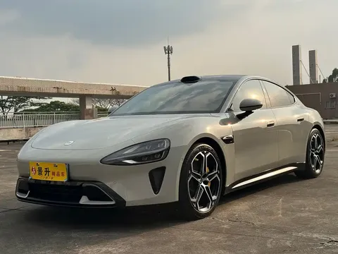 2024 Xiaomi SU7 4WD Max Founder
