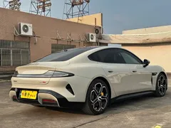 2024 Xiaomi SU7 4WD Max Founder, белый — фото 5