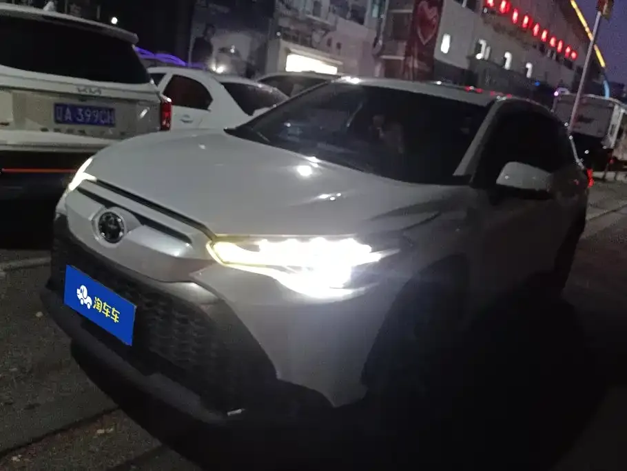 2022 Toyota Frontlander 2.0L CVT Luxury