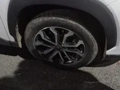 2022 Toyota Frontlander 2.0L CVT Luxury, белый — фото 6