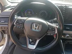 2022 Honda Accord 2.0L Hybrid, белый — фото 15