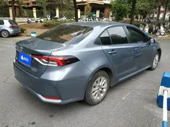 2022 Toyota Corolla 1.8L Hybrid E-CVT — фото 3