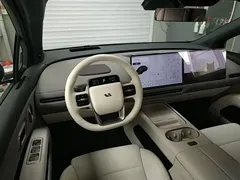 2025 Li Auto i6 4WD Standard, чёрный — фото 10