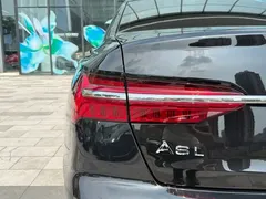 2022 Audi A6L 55 TFSI quattro Premium Sport, чёрный — фото 10