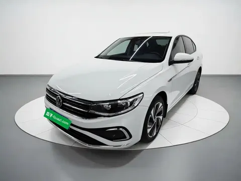 2023 Volkswagen Bora 300TSI DSG