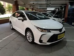 2021 Toyota Corolla 1.2T S-CVT Luxury, белый — фото 6