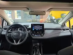 2021 Toyota Corolla 1.2T S-CVT Luxury, белый — фото 12