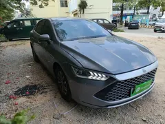 2024 BYD Qin PLUS Honor DM-i PHEV 55km Leading — фото 4