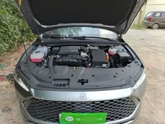2024 BYD Qin PLUS Honor DM-i PHEV 55km Leading — фото 20