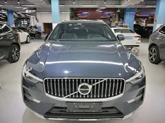 2022 Volvo XC60 T8 PHEV 4WD Luxury, синий — фото 3