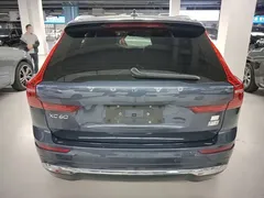 2022 Volvo XC60 T8 PHEV 4WD Luxury, синий — фото 6