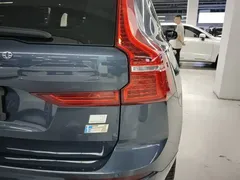 2022 Volvo XC60 T8 PHEV 4WD Luxury, синий — фото 8