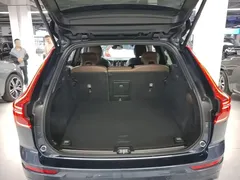 2022 Volvo XC60 T8 PHEV 4WD Luxury, синий — фото 19