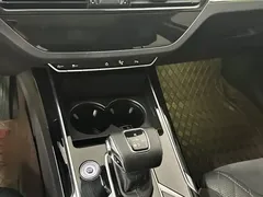 2022 Hongqi HS5 2.0T 4WD, чёрный — фото 11