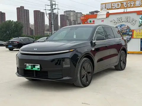 2024 Li Auto L6