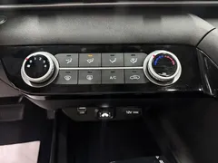 2022 Hyundai Elantra 1.5L CVT GLX Elite, белый — фото 12