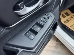 2021 Honda CR-V 2.0L Hybrid 2WD, белый — фото 11