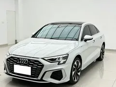 2023 Audi A3L Limousine 35 TFSI Fashion Sport, белый — фото 1