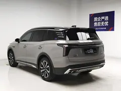 2023 Hongqi HS7 2.0T AT 4WD Qiling 7-seat — фото 6