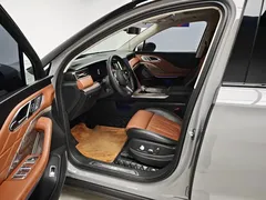 2023 Hongqi HS7 2.0T AT 4WD Qiling 7-seat — фото 13