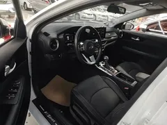 2020 Kia Cerato 1.5L CVT Fashion, белый — фото 15