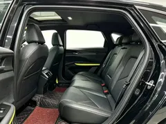 2022 Changan UNI-V 1.5T Sport, чёрный — фото 7