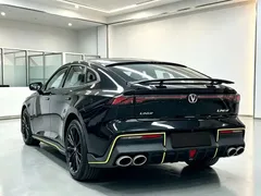 2022 Changan UNI-V 1.5T Sport, чёрный — фото 8