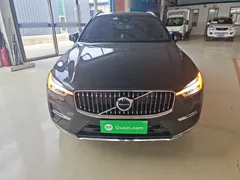 2022 Volvo XC60 4WD Zhiyi Luxury — фото 3