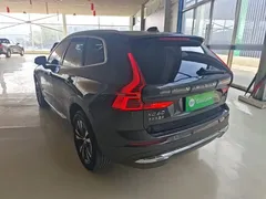 2022 Volvo XC60 4WD Zhiyi Luxury — фото 5