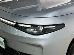 2024 Leapmotor C16 EV 520 Premium — фото 21