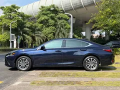 2022 Lexus ES 200 Excellence, синий — фото 11