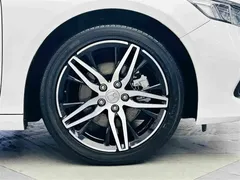 2022 Honda Accord 2.0L Hybrid, белый — фото 11