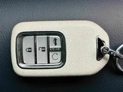 2022 Honda Accord 2.0L Hybrid, белый — фото 14