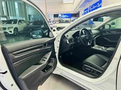 2022 Honda Accord 2.0L Hybrid, белый — фото 21