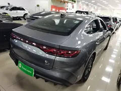 2025 BYD Qin L PHEV Smart Driving 120km Leading — фото 7