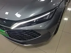 2025 BYD Qin L PHEV Smart Driving 120km Leading — фото 24