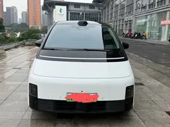 2024 Li Auto MEGA Ultra, белый — фото 4