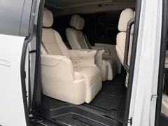 2024 Li Auto MEGA Ultra, белый — фото 7