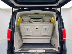 2022 Mercedes-Benz V-Class V 260 L Long Wheelbase Luxury, чёрный — фото 10