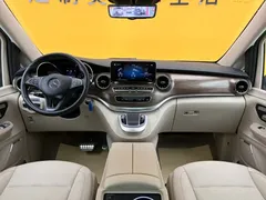 2022 Mercedes-Benz V-Class V 260 L Long Wheelbase Luxury, чёрный — фото 39