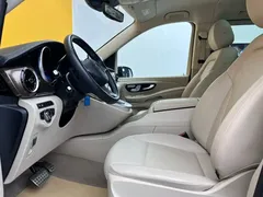 2022 Mercedes-Benz V-Class V 260 L Long Wheelbase Luxury, чёрный — фото 42