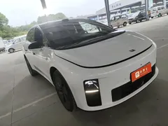 2025 Li Auto i6 2WD Standard, белый — фото 10