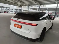 2025 Li Auto i6 2WD Standard, белый — фото 11