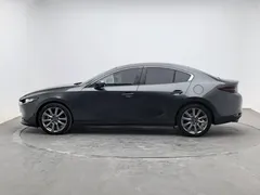 2021 Mazda 3 2.0L AT, чёрный — фото 2