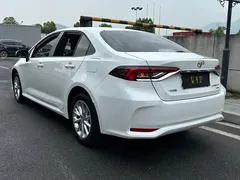 2021 Toyota Corolla 1.2T S-CVT Elite, белый — фото 7