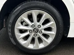 2021 Toyota Corolla 1.2T S-CVT Elite, белый — фото 13